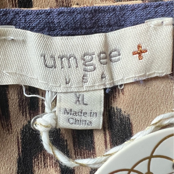 NWT Umgee + Linen Blend Dress Size XL Blue Animal Leopard Print Back Plus - Picture 14 of 16